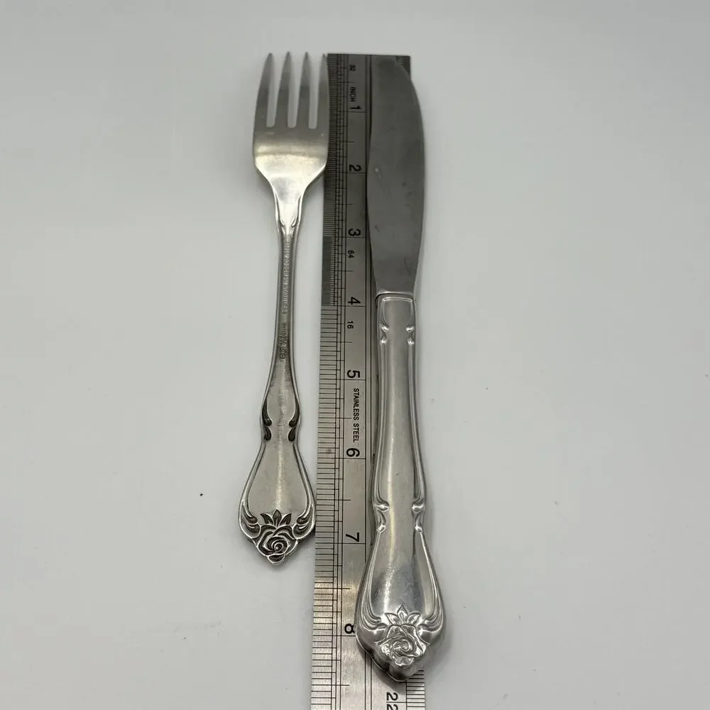 Oneida ARBOR ROSE TRUE ROSE Stainless Flatware 5+ Place Settings 29 PCs Floral